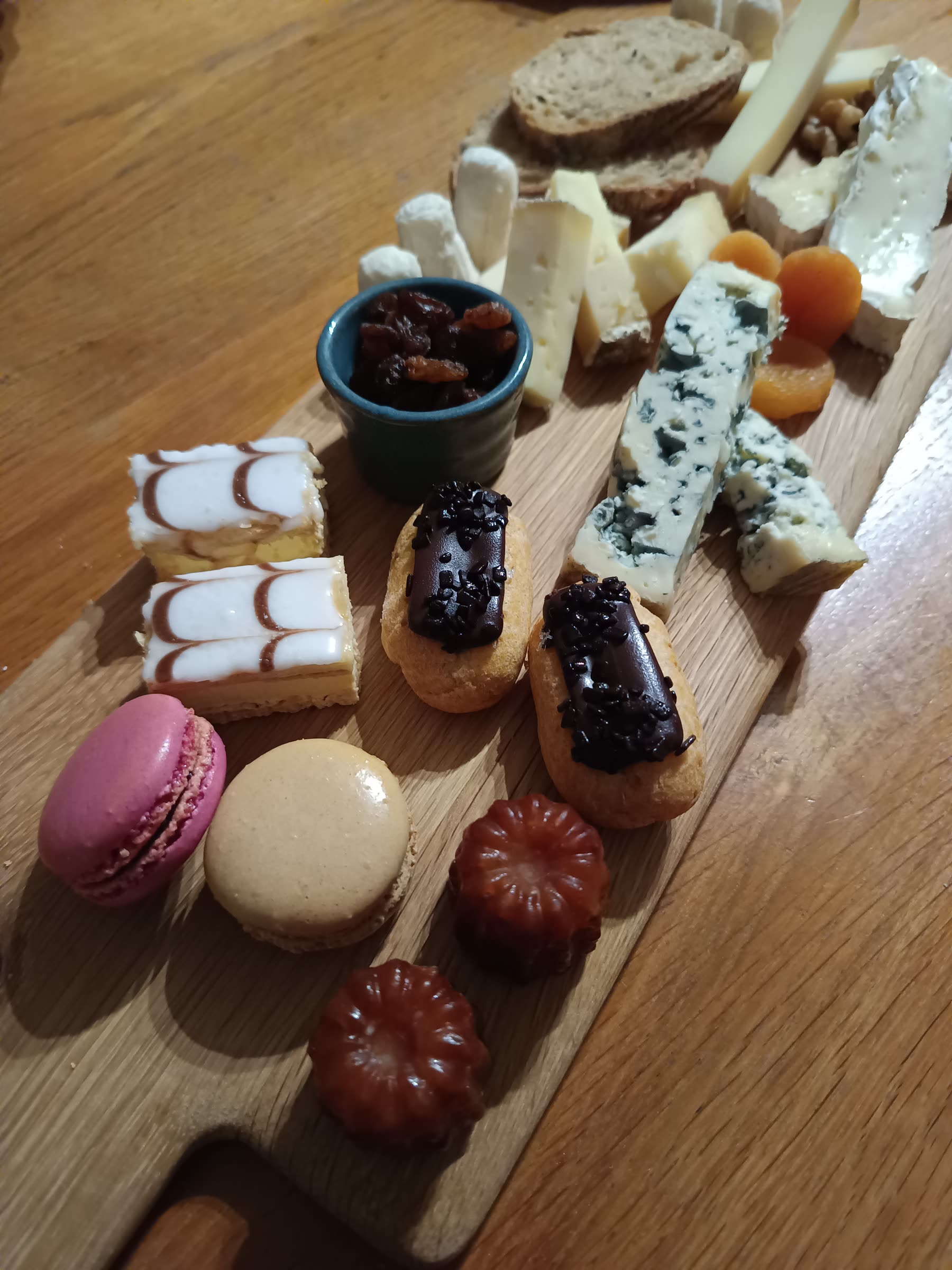 Plateau de douceurs et fromages